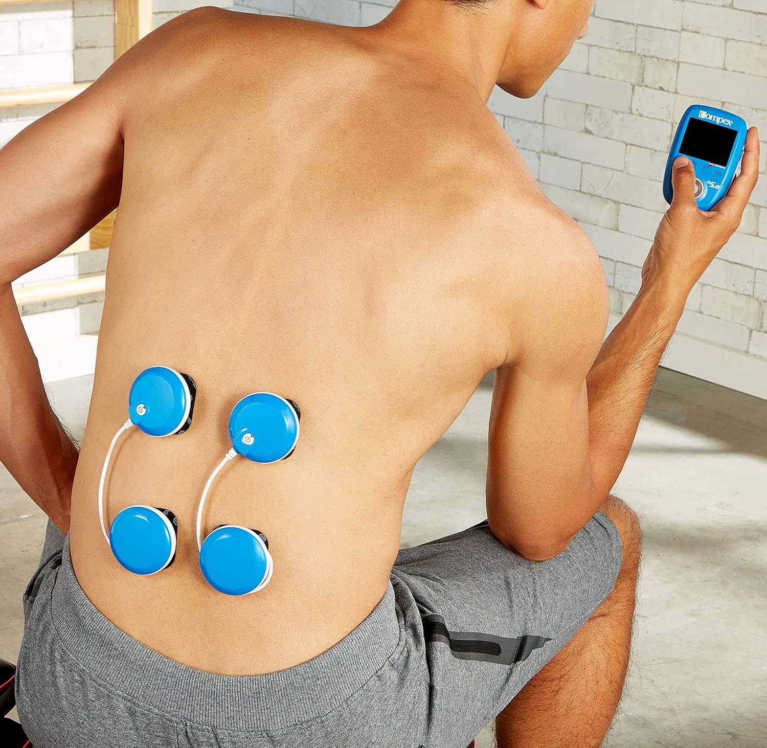 Compex Fit 5.0 Muscle Stimulator: Wireless EMS for Strength & Recovery